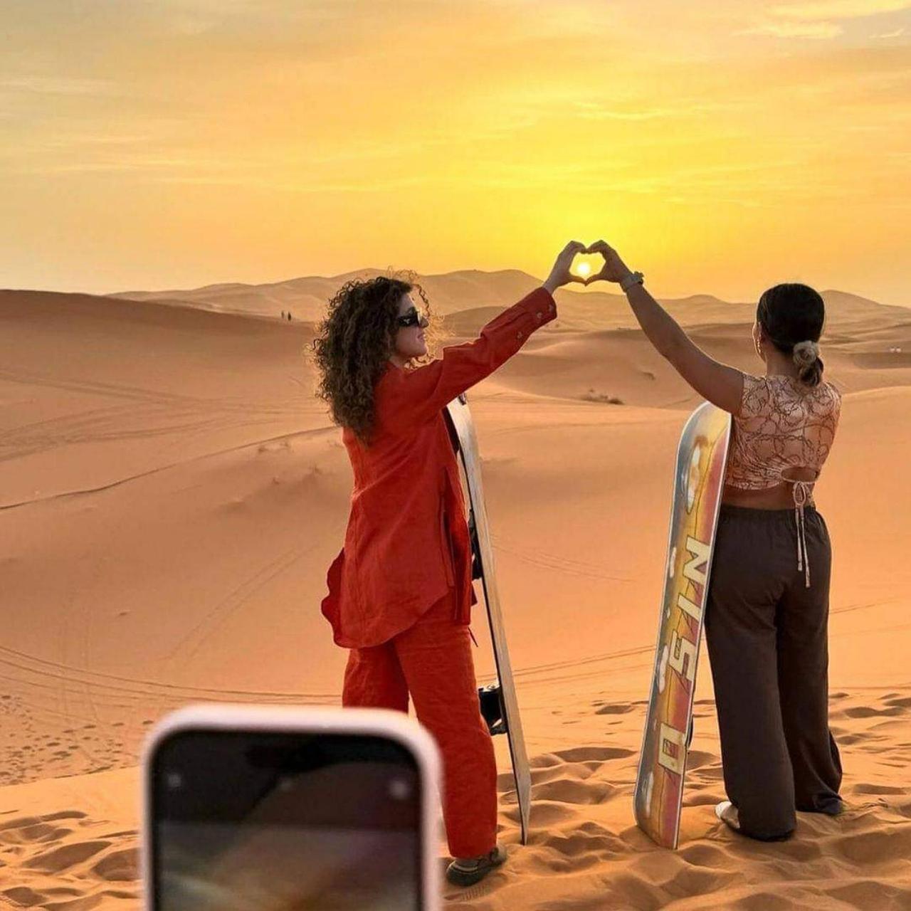Merzouga Family Camp Экстерьер фото